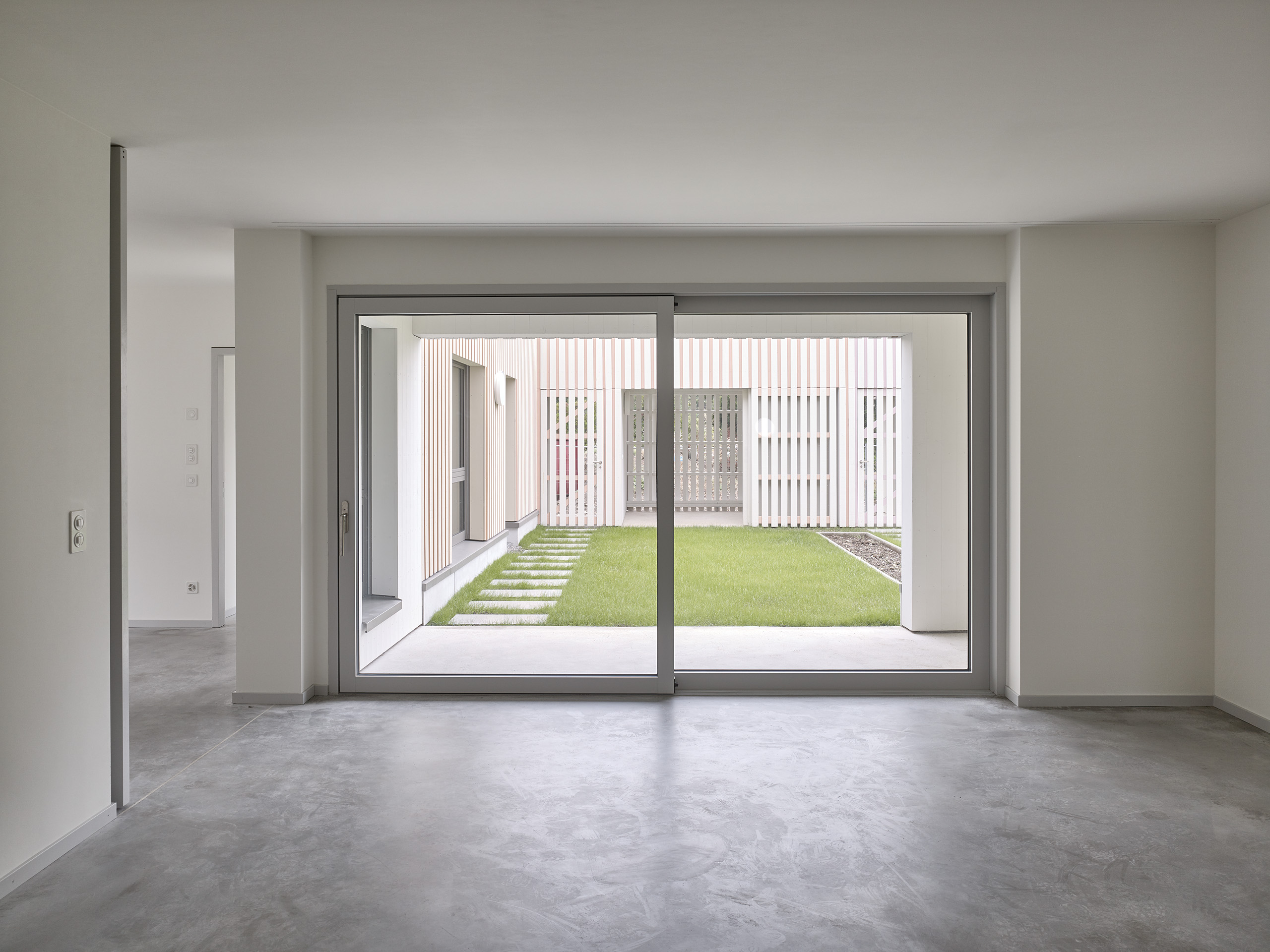 E18673 Alpa 076452 SCREEN